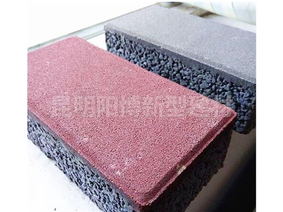 昆明砂基透水磚在城市發(fā)展中建設(shè)中的應用優(yōu)勢有哪些呢？